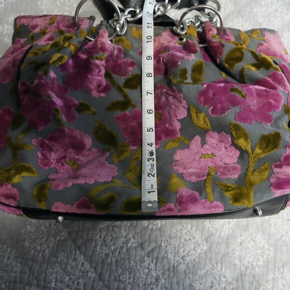 Glenda Geis Millie Damask Handbag - Picture 4 of 8